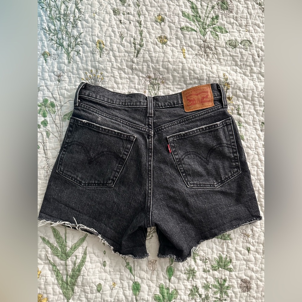 501 Levi shorts